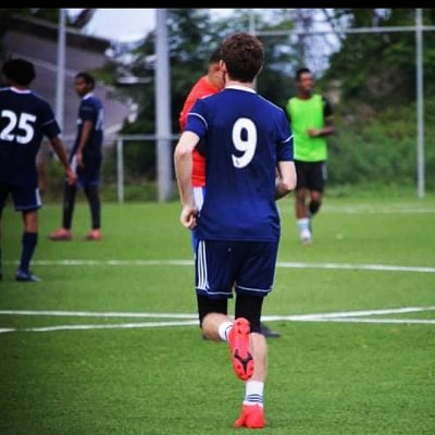 JCBerlouis's profile picture. Taking every opportunity that comes my way 💯