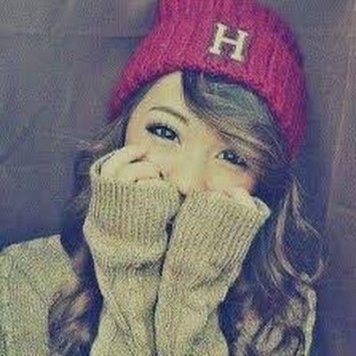 khadidjabenlech's profile picture. Whay doesn't kill you make you stronger