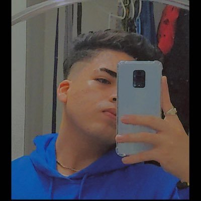 BestG04's profile picture. 𝓐𝓹𝓻𝓮𝓷𝓭𝓮 𝓪 𝓭𝓮𝓳𝓪𝓻 𝓲𝓻 𝓪 𝓺𝓾𝓲𝓮𝓷 𝓷𝓸 𝓽𝓲𝓮𝓷𝓮 𝓲𝓷𝓽𝓮𝓷𝓬𝓲𝓸𝓷𝓮𝓼 𝓭𝓮 𝓺𝓾𝓮𝓭𝓪𝓻𝓼𝓮