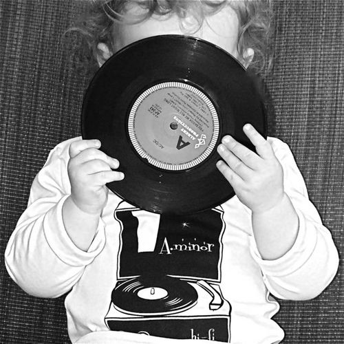 AminorLeaving's profile picture. 