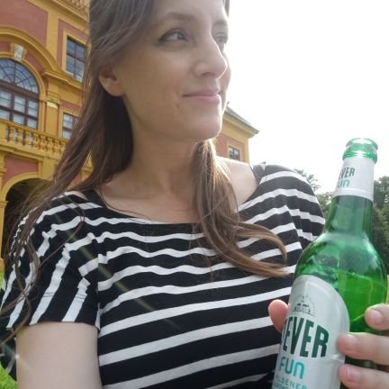 ilovebytes's profile picture. Freelance web developer who loves bytes and bits. 80s kid who loves pixels. Mum of 3 damn fine girls.