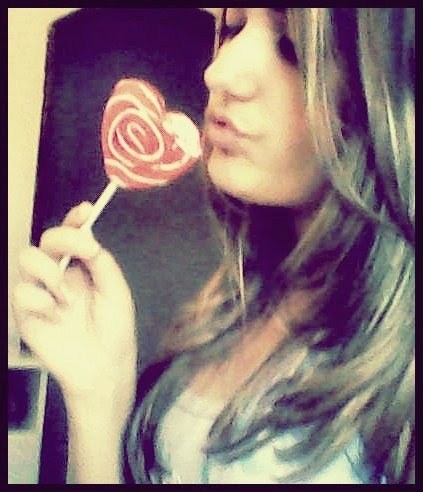 -    Por dentro uma personalidade minha, por fora um conceito seu !'