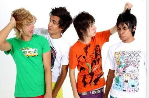 colorid_indy's profile picture. 