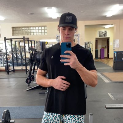 porterwood44's profile picture. 