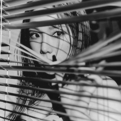 NOT REALㅣmultilingual  ㅡ Your gorgeous and charismatic leader from @GirlsGeneration • SMTOWN • #김태연 #HAPPY • snapchat: taeyeon3.9 ゜・☀️゜・ 。 🌙゜ ゜ #ㅣ탱