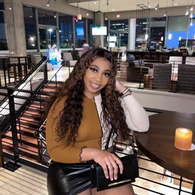 _acholinaa_'s profile picture. 