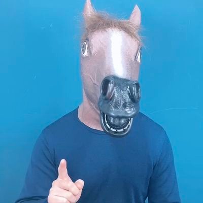 どうも、何を隠そう、馬です。年間1000名以上の就活生のアドバイスをしている馬です。厳選した就活情報をつぶやきます。フォローしたら就活成功するってさ。ヒヒーン🐴
ネタ募集中。詳しくは固定ツイ。