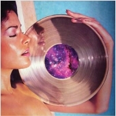 ucd72's profile picture. 音楽紹介業。