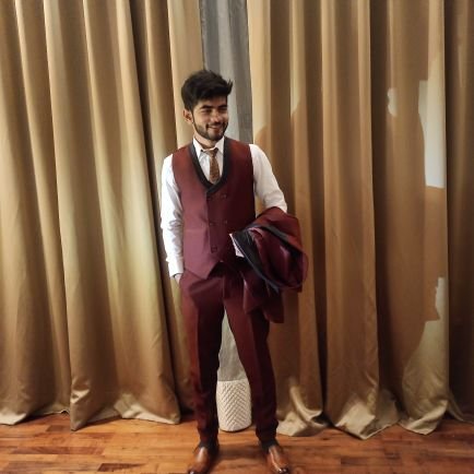 JAYJANANI2's profile picture. I loathe narcissism but I approve of vanity