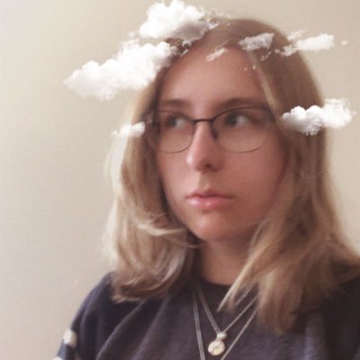 islandofkerch's profile picture. iwwv recovery // on bookstagram rn