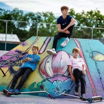 Living the dream, 16yo Finlay & his 14yo twin brothers travel, act, and shred on scooters. Subscribe—115K+ on YouTube. TheKefferKrew@gmail.com