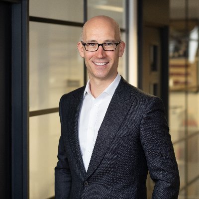 Wilson Sonsini Corporate Partner (London); working with tech investors and entrepreneurs; inaugural FinTech 40 member; connecting the (Tech) dots;
