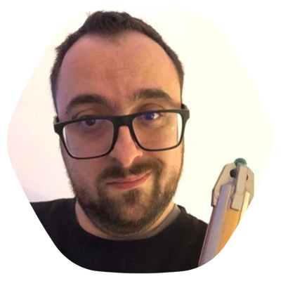 ⚡ Créateur de contenu high-tech & geek 🎮
✉️ hello@arkdev.fr