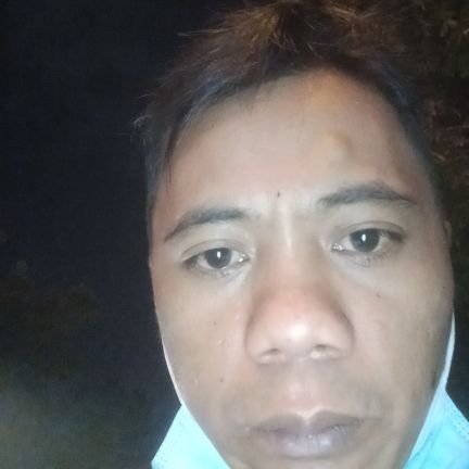 I am single, not married, looking for a woman to have a serious relationship with for marriage. I am 36 years old from Indonesia, West Java, in Bandung.