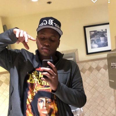 📍Denver 25 👻 Seanyboy_4 📸 Seanyboyboy Tryna make shit shake 🤝 #AllMoneyIn🤑 #Sagittarius ♐️