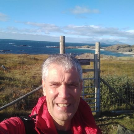 Minister of Calder United Free Church, Lochwinnoch
Married to Katherine & have 4 children: Anna, Innes, Euan & Eilidh