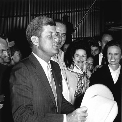 szM36jojrNIOoo4's profile picture. 