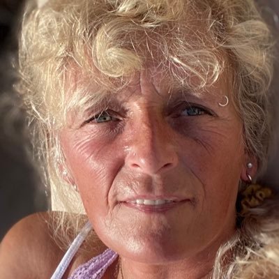 manuela671's profile picture. private frettchenhilfe , Frettchen in der Not helfen ein Zuhause zu geben für immer