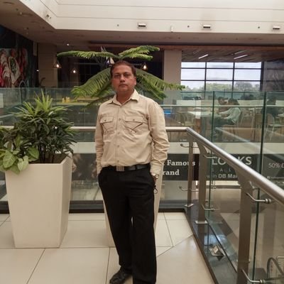 UjjwalSood18's profile picture. 