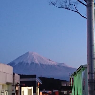 猫が大好きですが、
動物は好きです。
自衛隊関連もOK😁
旅客機も❤️

転生したらスライムだった件
がお気に入り❤️
漫画も好き、アニメも❤️
星見るのも🌌
宝石も😍
多趣味ですが、宜しく。