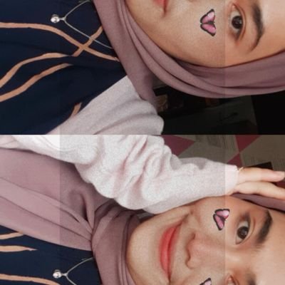 A awalnya teman biasa 
B biasa menjadi teman