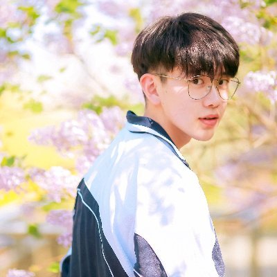 Vinhquang4204's profile picture. Tự tin