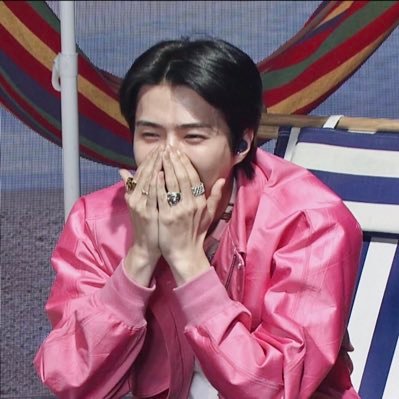 adorexun's profile picture. #SEHUN: let your dreams unfold more. i’ll wait for you 🧡