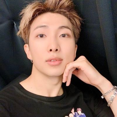 Army💜
Baby stay♡
Just live life to the fullest💜
En busca de mutuals ♡