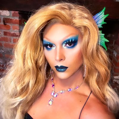 NY’s Drag Mermaid 👑🐠 Freelance Writer 📖🖋 Disney Nerd 🏰 Gaymer 🎮 Brony 🦄 Contact: bella.nocheNYC@gmail.com https://t.co/2Ja6odWTgK