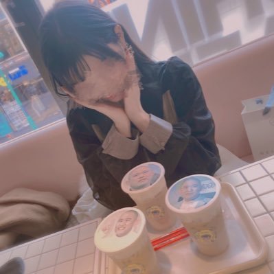 pi_xi_noa Profile Picture