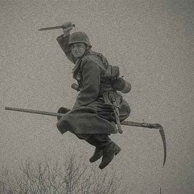 Дизельпанк- наше все. 20 век- самый интересный.