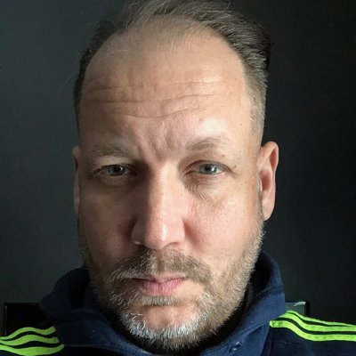 MikTheBrick's profile picture. Embrace Technology. Passionate Foodie.