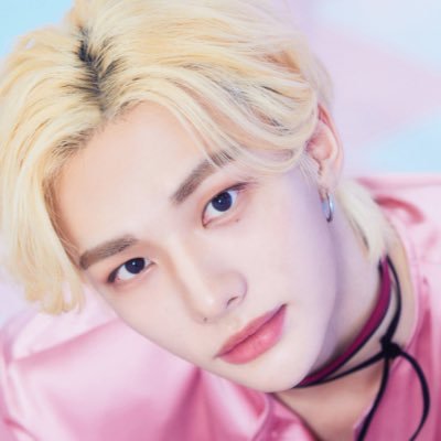 hyunexuji's profile picture. 💗🌸