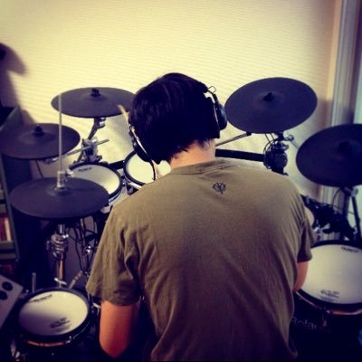 おだずもっこ/でdrum叩いてます。音楽に触れながらまったり人生を過ごせたら良いなと思っています。 よろしくお願いします。
