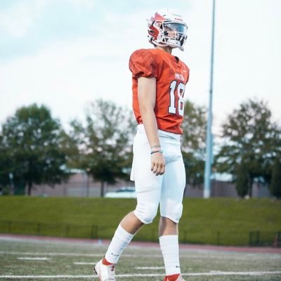 quarterback - 2024 - Milton highschool | IG - dwarr18 | 6’4” 190lbs | HC # - +1 (770) 833-9745 | personal # - (512) 993 - 5235