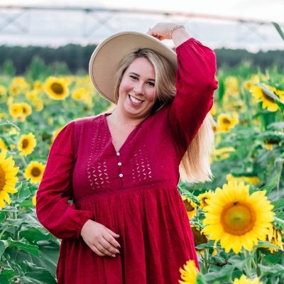 brittanymjodann's profile picture. Motherhood & lifestyle blogger ready to help you find tips to make school mornings easier or the perfect jeans for your mom bod and everything in between