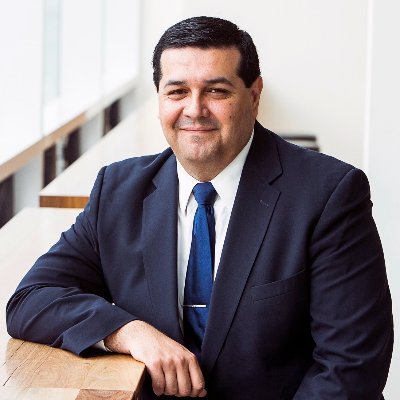 Associate Professor @ Gustavson School of Business (University of Victoria)