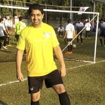 BongBayGeek's profile picture. Hum truck aur tempo ke liye bhi shayariyan dete hain. Sampark karein DM dwara.