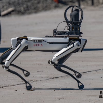 The friendly @Bostondynamics dog at @spaceX ‘s Boca Chica launch facility (pfp @RGVaerialPhotos Banner @spacepadreisle )