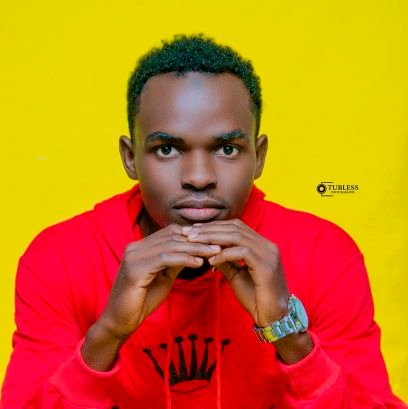 Artist💂
Editor 💻
Director🎬
Comedian😁
Cartoon Creator🧒