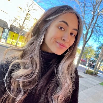 KyleeJohnson0's profile picture. https://t.co/6dCendBWUb