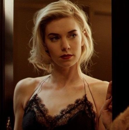 Vanessa Kirby is my wife & Kate Winslet is my affair! 💍☄