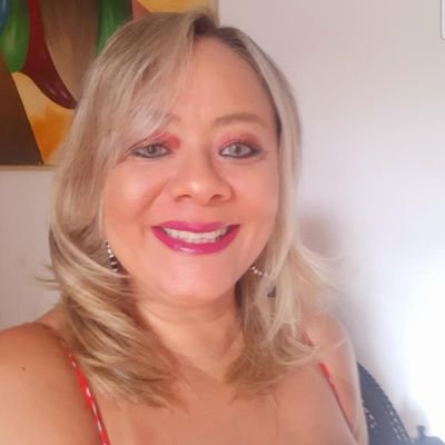 Mãe e feliz!!!