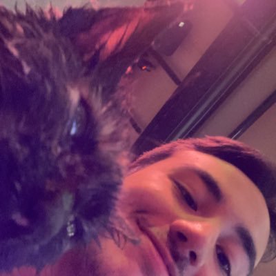 emreeikiz's profile picture. 