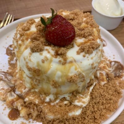 nurulazhrr's profile picture. hello there