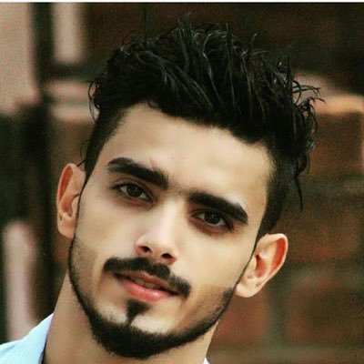 An immigrant, a lover of sports and entertainment, a brother of a detainee in #Houthi prisons ,l try to have peaceful life....
