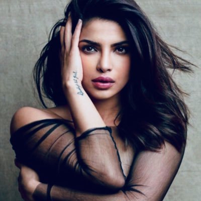 Priyanka Chopra’s UPDATES, GIFS, PICS & CLIPS / Fan account