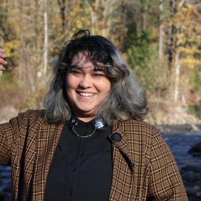 delfinedefrank's profile picture. Oregon State '17 | Lewis & Clark '21
 she/they                         
☀️: ♋ | ⬆️: ♉ | 🌙: ♓