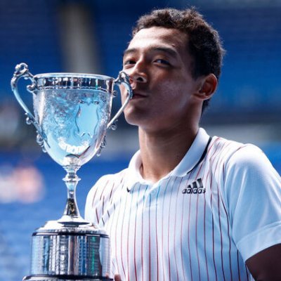 American Professional Tennis Player. AO Junior Champion 2022, World Junior #1. 🇺🇸🇧🇷🇯🇵🎾 Enquiries: JMorris@KosmosManagement.com