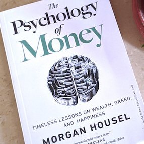 Quotes from the Psychology of Money by Morgan Housel | Created by @reachmastery | 

Think Smarter, CLICK 👉 https://t.co/l4yzEbCN2S